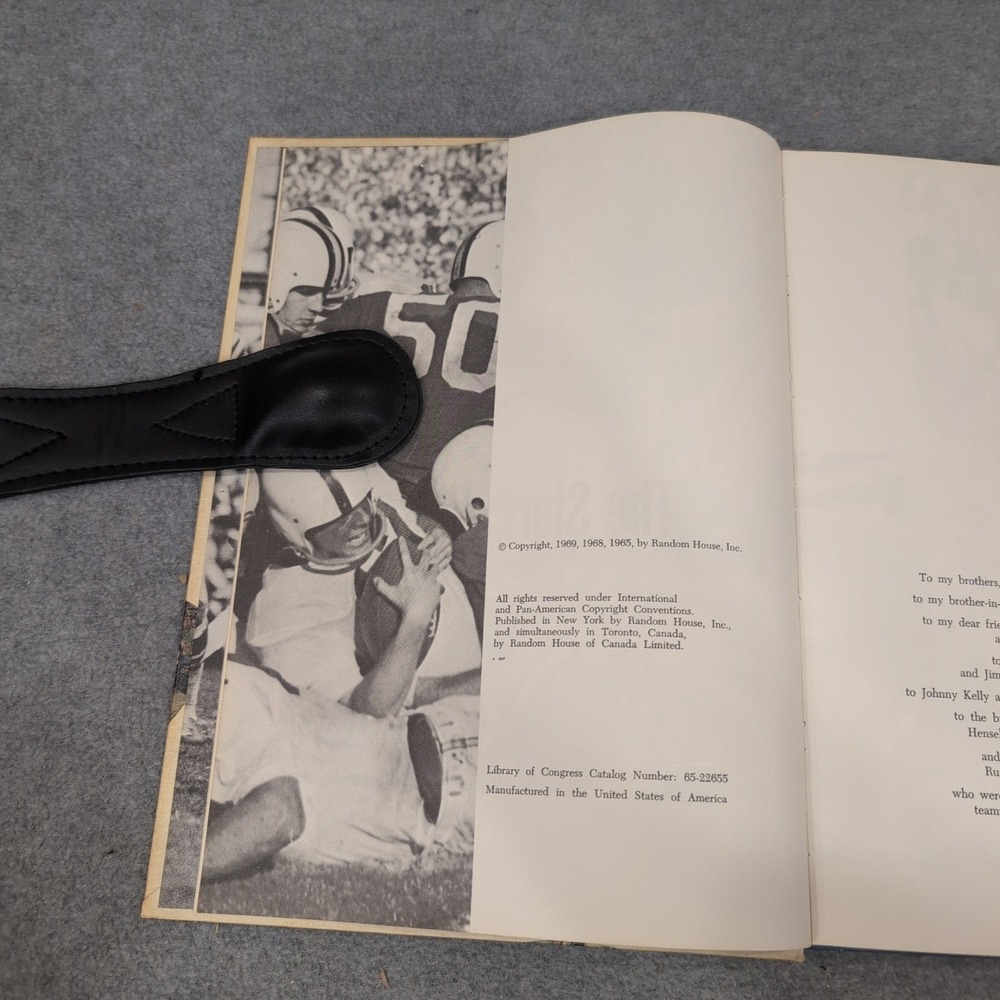 The Story of Football by Robert Leckie Landmark Giant Random House 1969 Vintage - Picture 3 of 3
